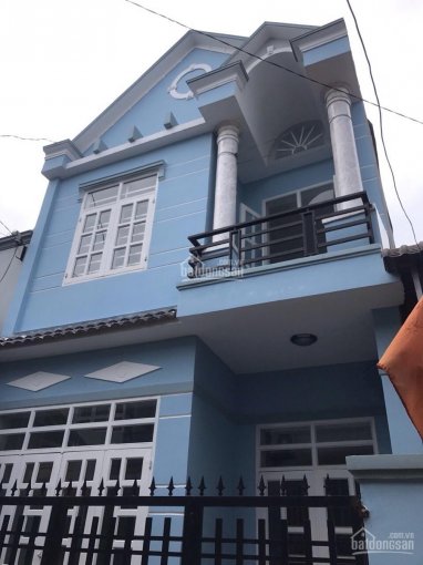 BÁN NHÀ 1 TRỆT, 1 LẦU NGAY NGÃ TƯ BÌNH CHUẨN, SÁT VÁCH CHỢ, DT 100M2, SỔ RIÊNG THỔ CƯ 100%